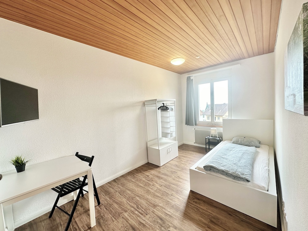 Einzelzimmer mit Allgemeinbad photo 1