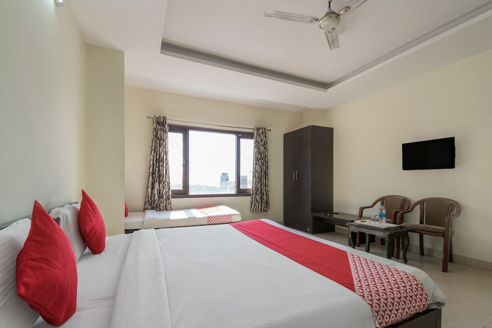 Double Or Twin Room photo 3