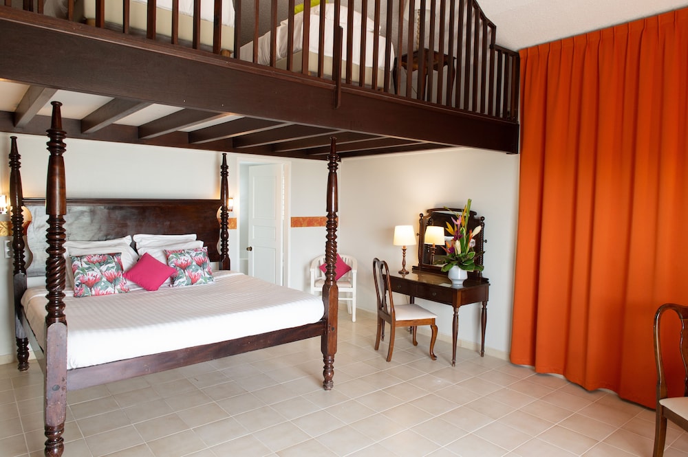Premium Room, Multiple Beds, Non Smoking, Sea View photo 1