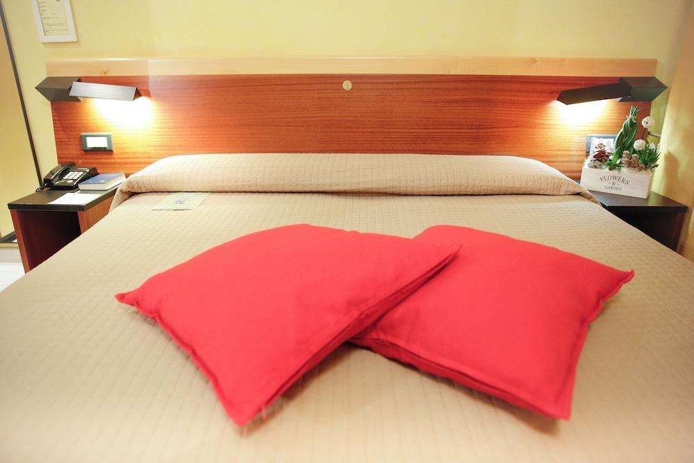 Classic Double Room Single Use - Photo 1