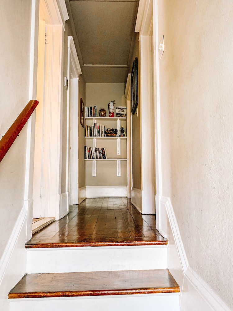 The Historic Craftsman (2nd Floor) photo 2