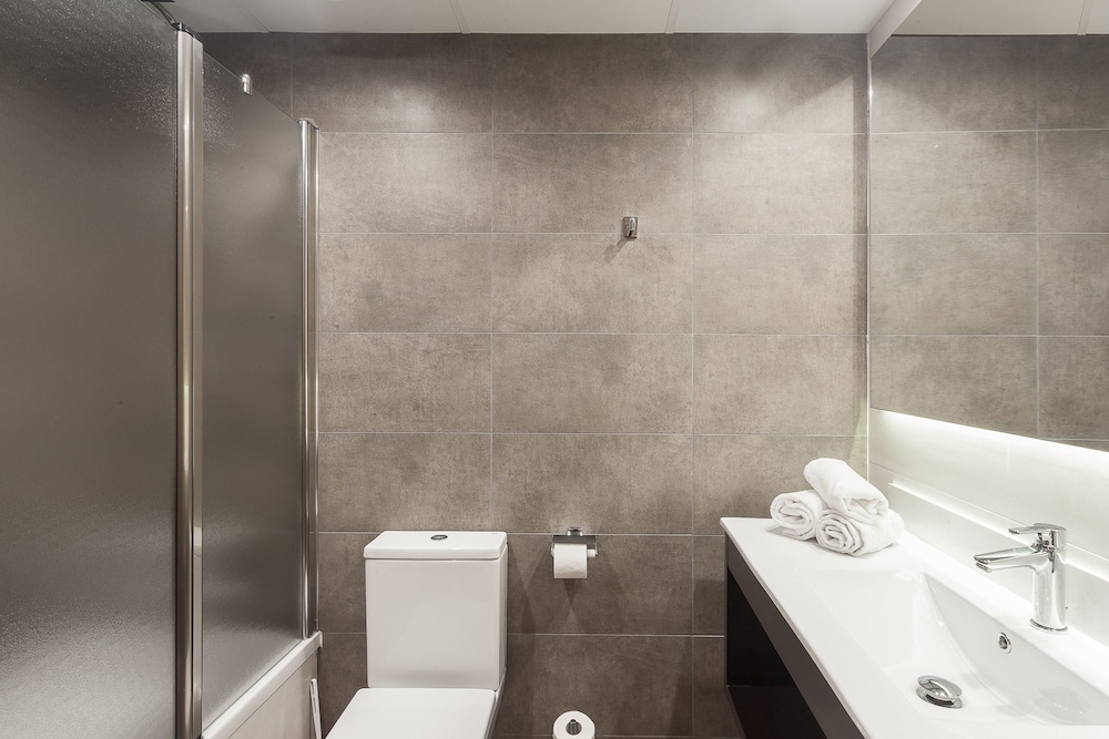 Double or Twin Room, Sea View - Photo 4