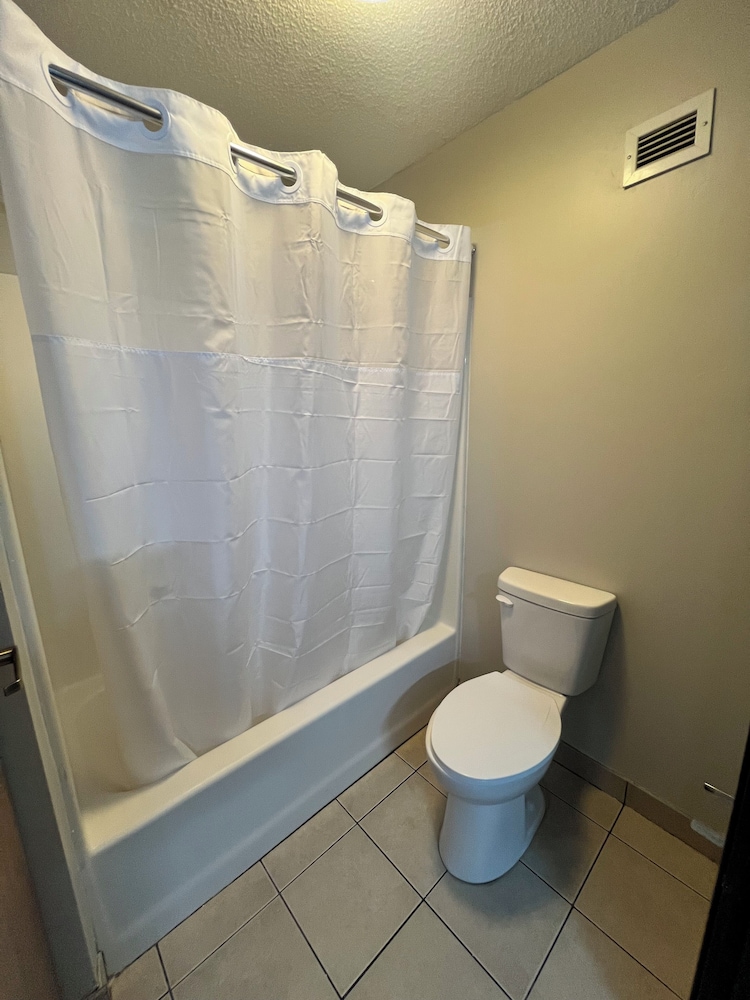 Basic Double Room, 2 Queen Beds, Non Smoking