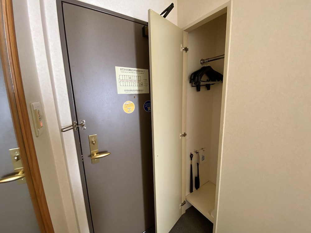 Semi-Double Room, Non Smoking - Photo 3