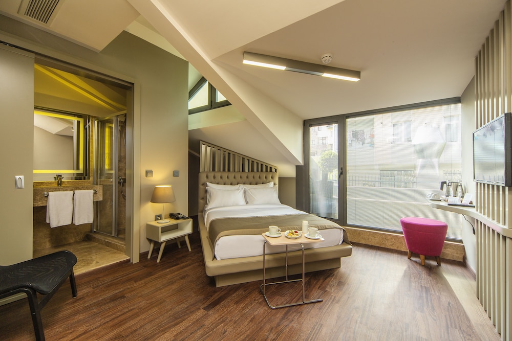 Loft photo 1