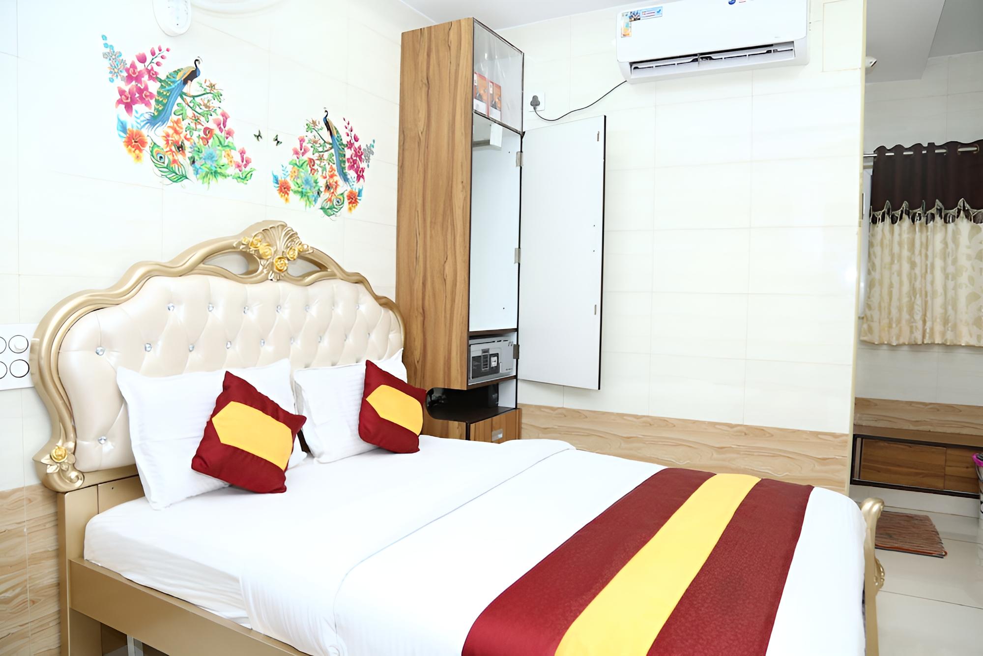 Deluxe Double Room, 1 Double Bed, Non Smoking photo 1