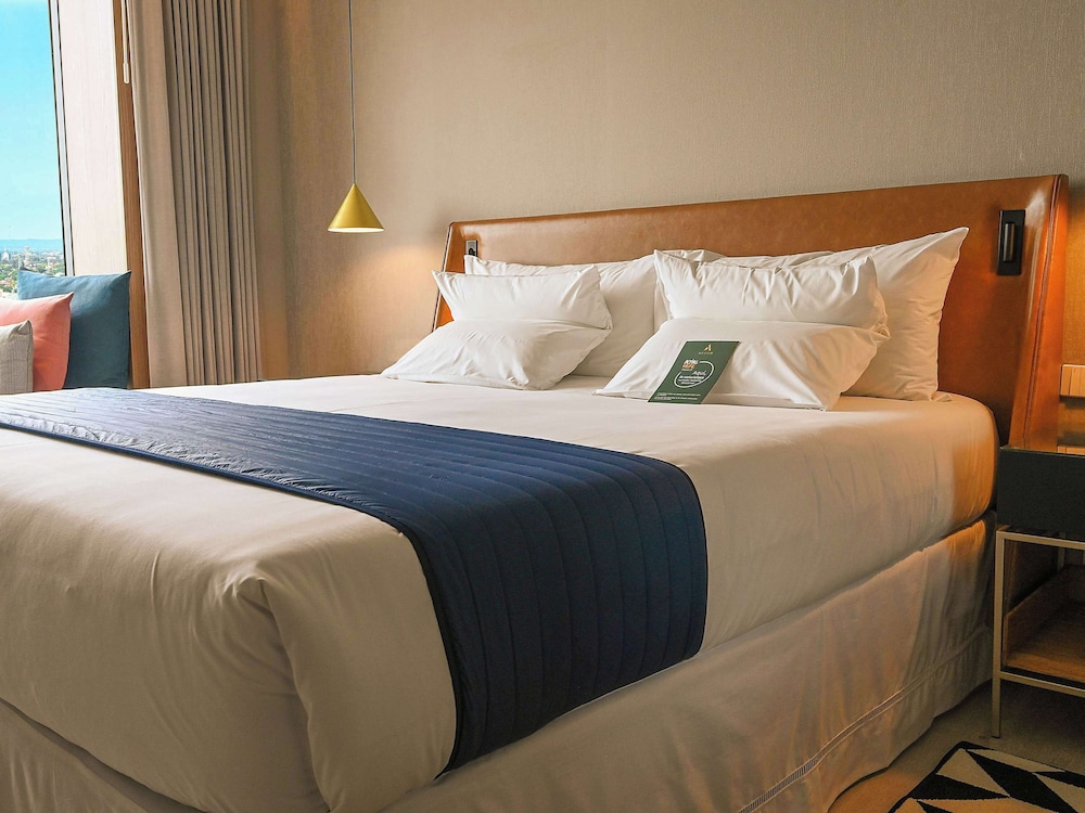 Superior Room, 1 King Bed - Photo 11