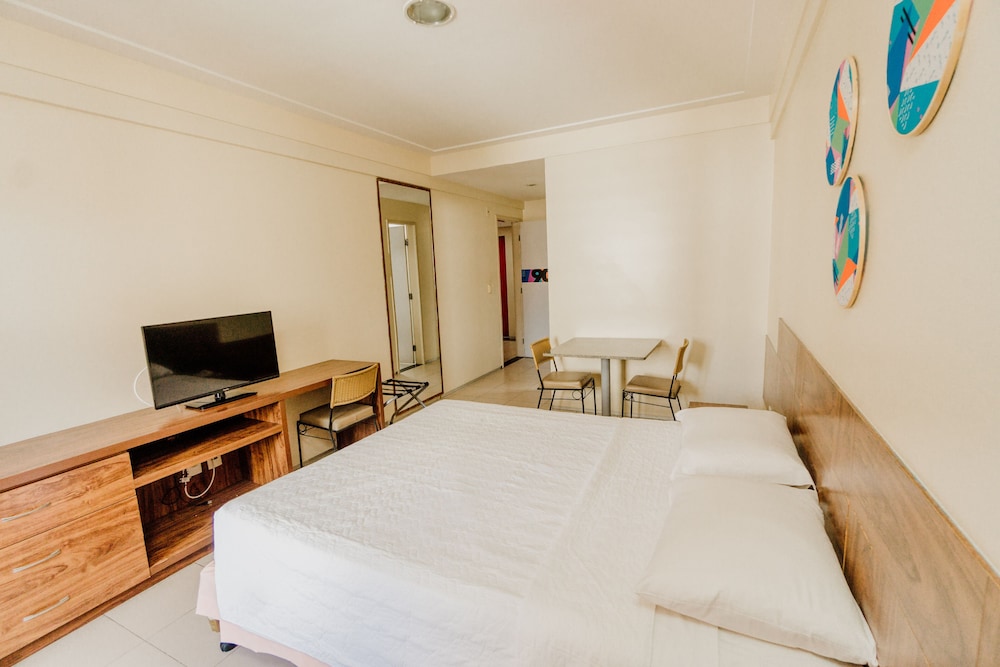Standard Twin Room, 1 Queen Bed photo 3
