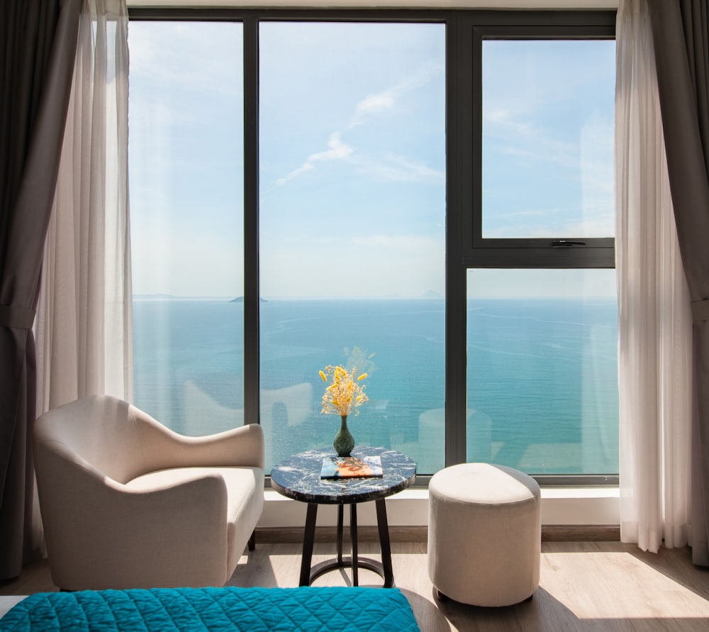 Deluxe Twin Room, Ocean View - Photo 13
