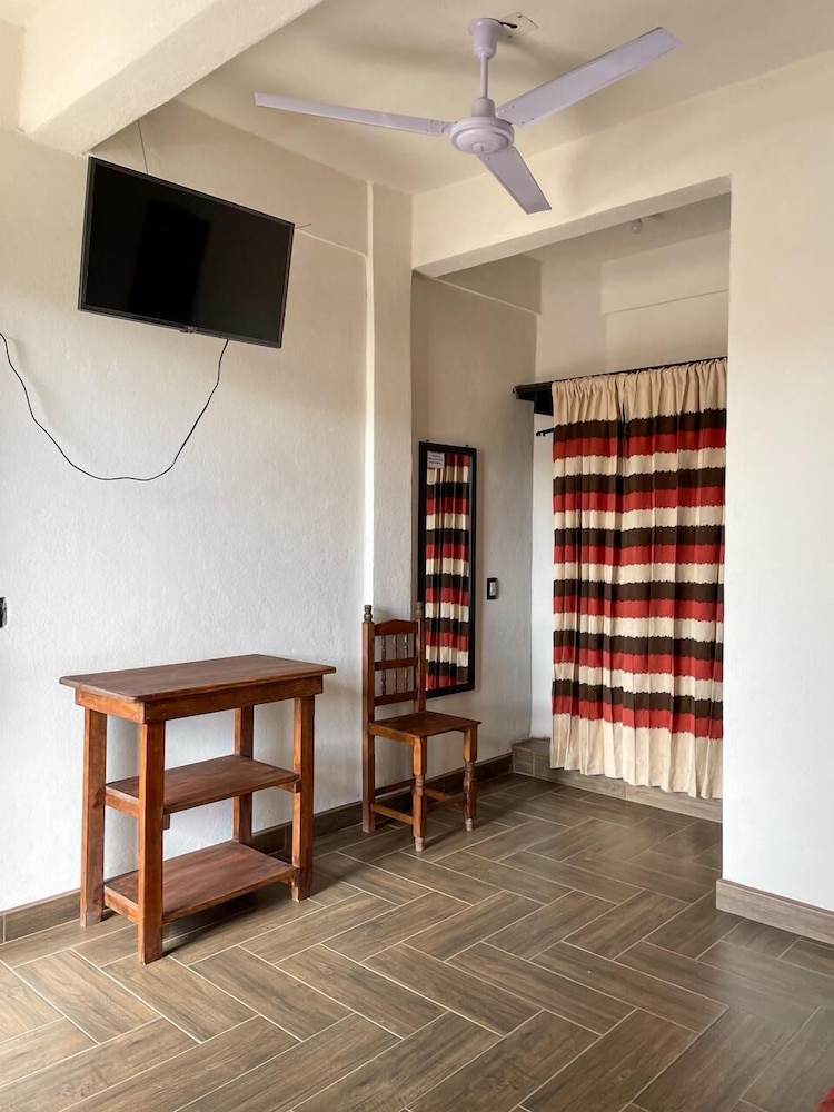 Comfort Double or Twin Room, City View photo 2