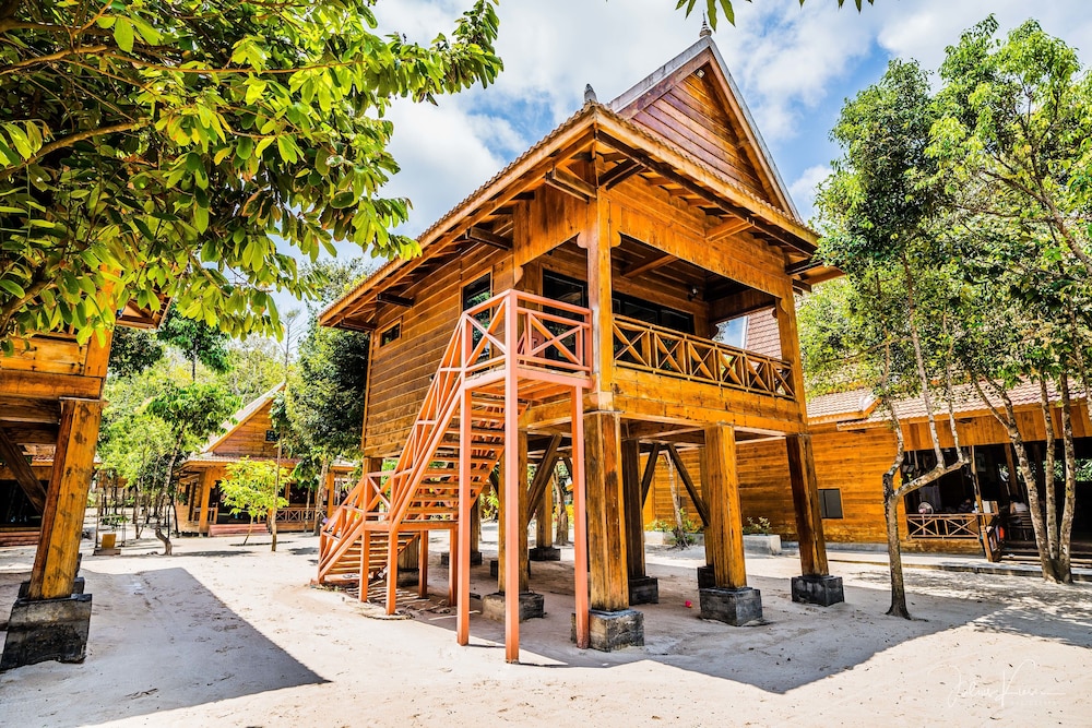 Tree Villa