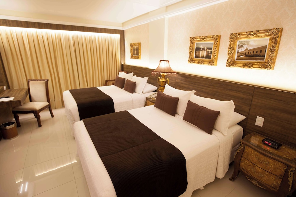 Superior Room, 2 Double Beds, Non Smoking - Photo 9