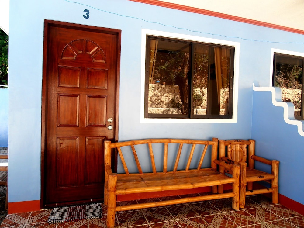 Bungalow photo 2