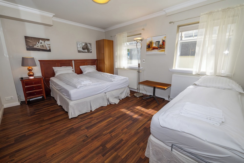 Basic Triple Room photo 1
