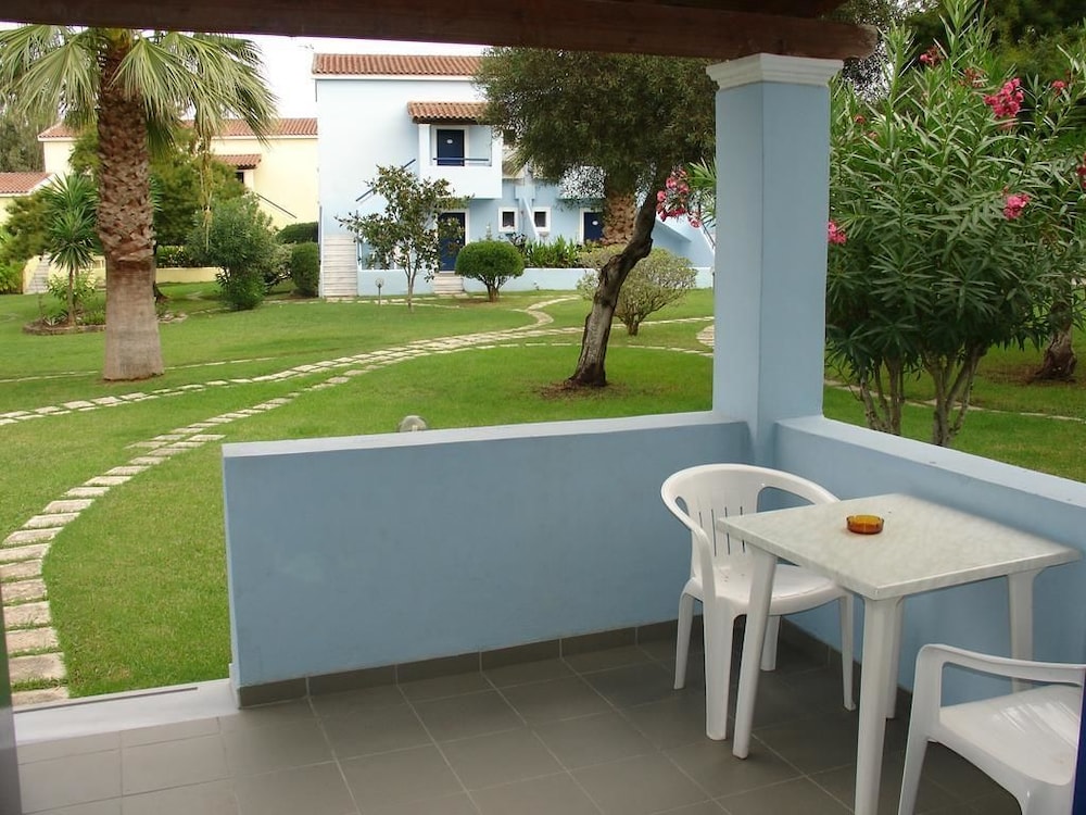 Studio, Garden View photo 1