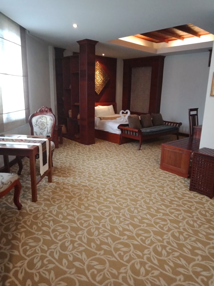Business Double Room photo 2