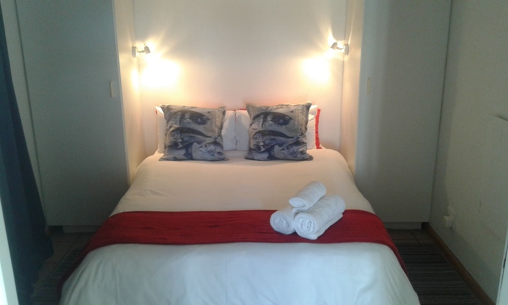 Comfort Double Room, 1 Bedroom, Non Smoking, City View photo 1