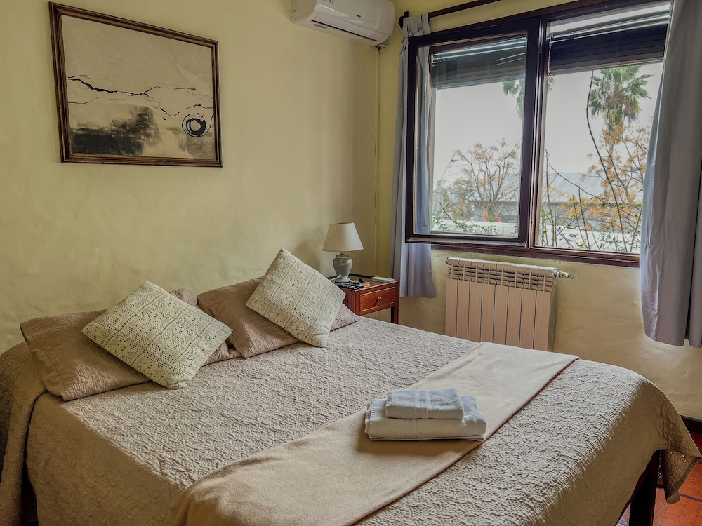 Room photo 2