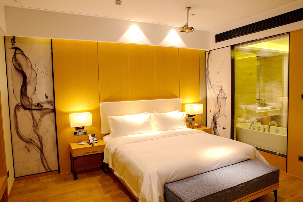 Signature Room, No Windows