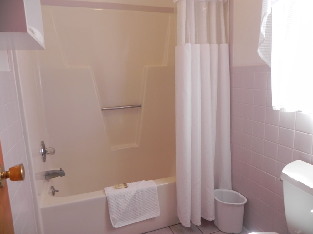 Standard Room photo 2