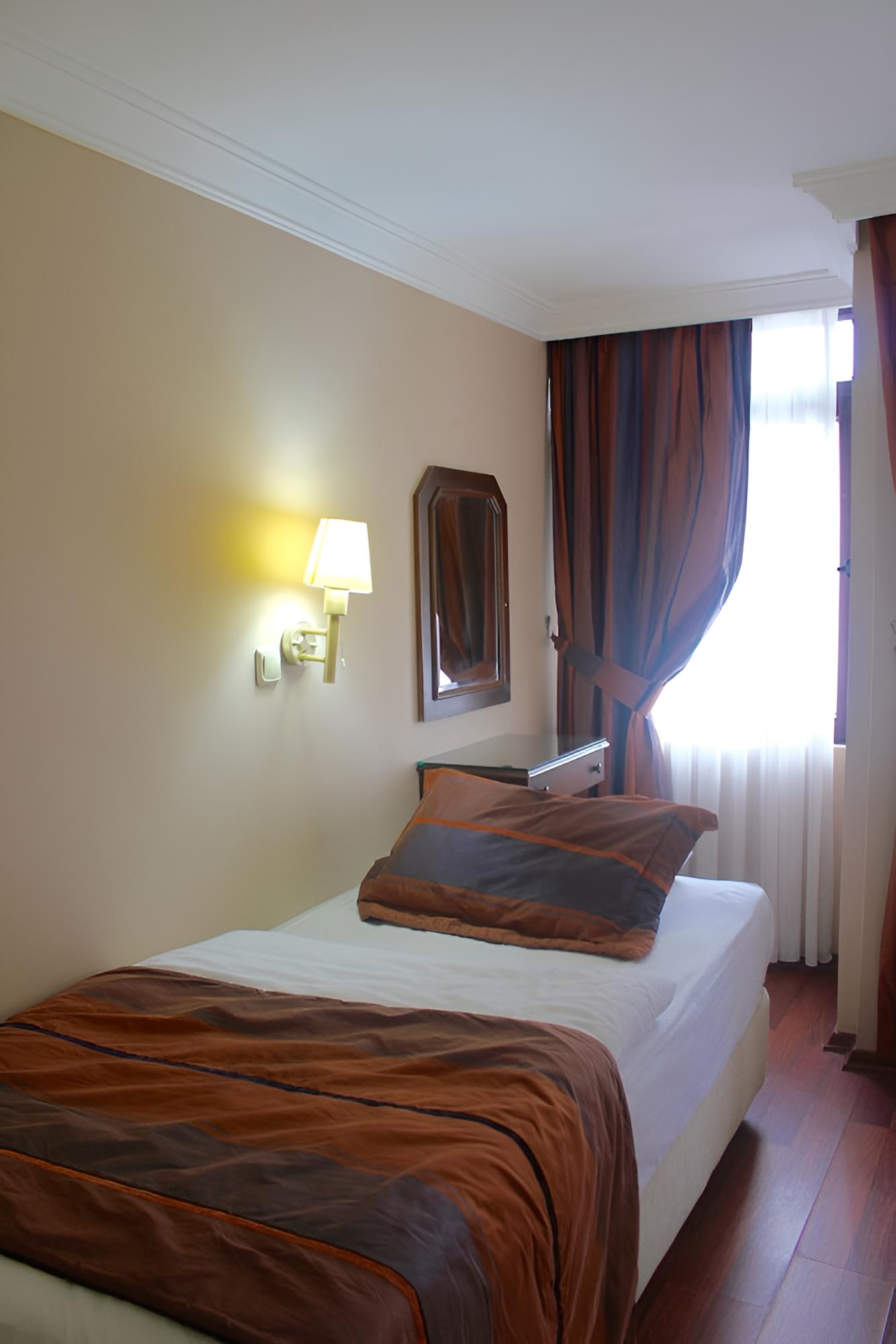 Single Room photo 1