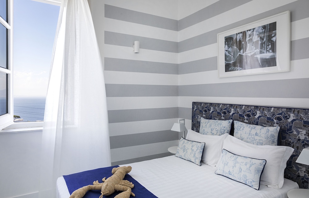 Suite photo 1