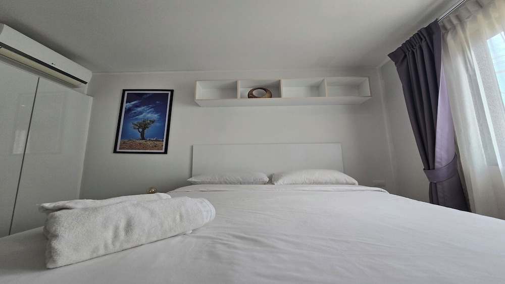 Comfort Condo, Balcony, City View photo 3
