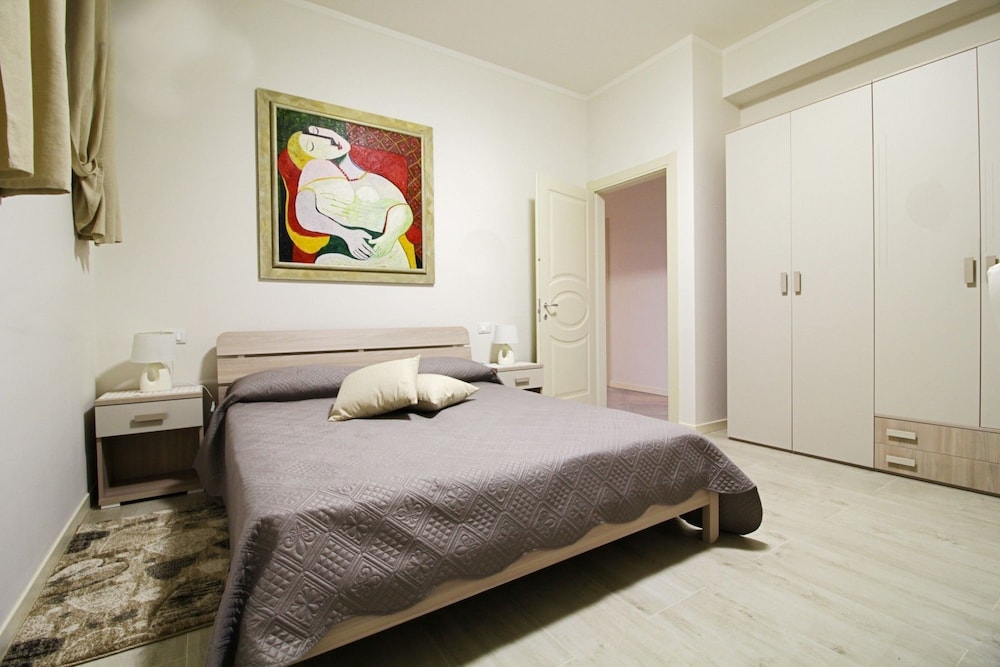 Apartment, 3 Bedrooms photo 1