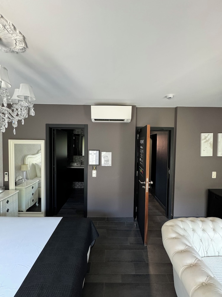 Classic Double Room photo 3