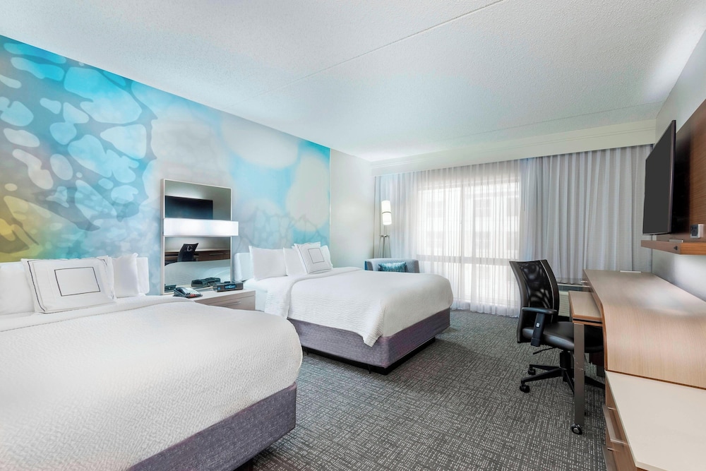 Room, 2 Queen Beds (Hearing Accessible) photo 1