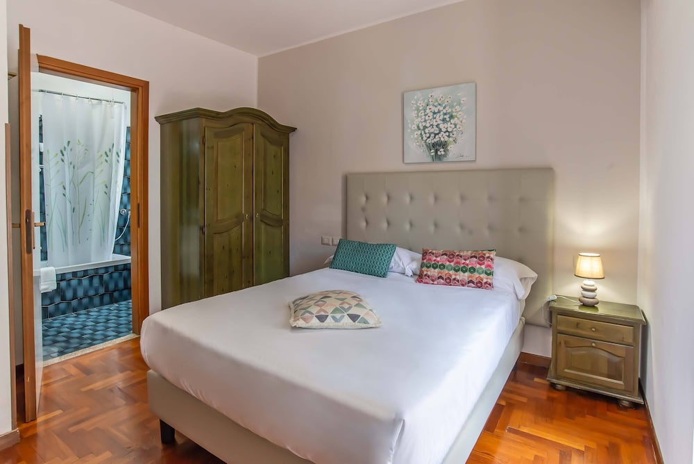 Junior Double Room, Balcony photo 2