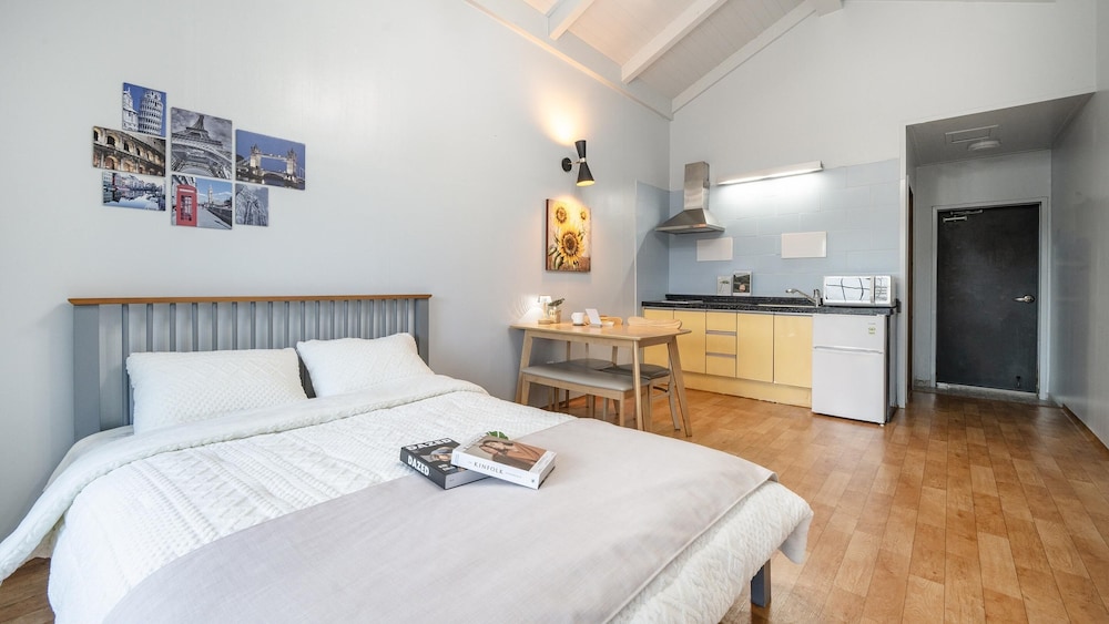 Basic Room, 1 Bedroom (solar3) photo 3