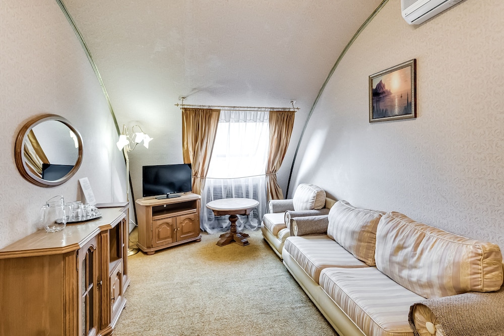 Family Studio Suite photo 3