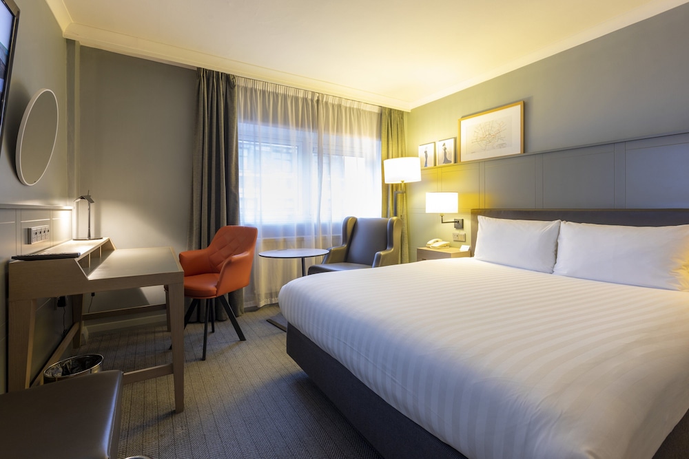Premium Room, 1 Double Bed thumbnail 5