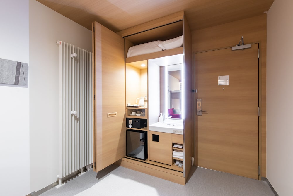 Premium Room (2 Bunk beds) - Photo 3