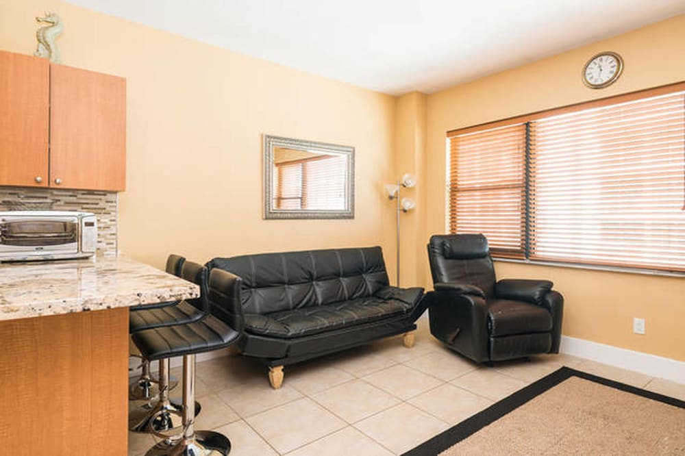Comfort Apartment, Multiple Beds, Non Smoking, Partial Sea View
