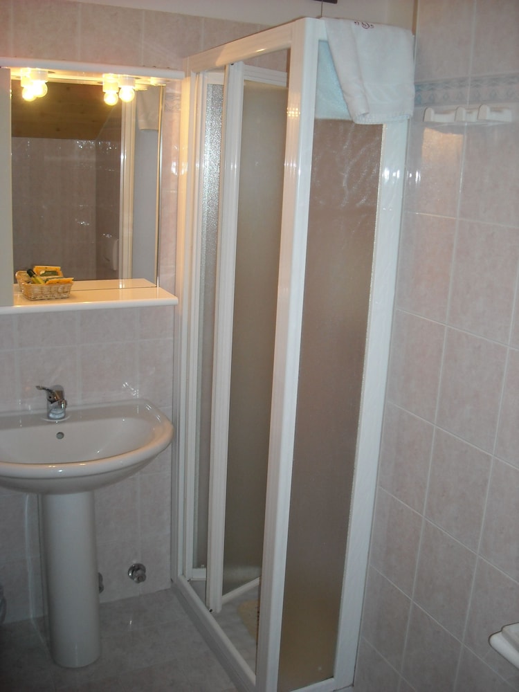 Double Room, Mountain View - Photo 3