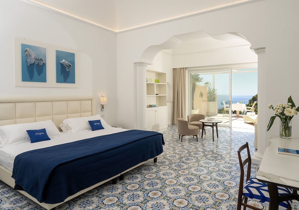 Camera, 1 letto king con divano letto, terrazzo, vista mare