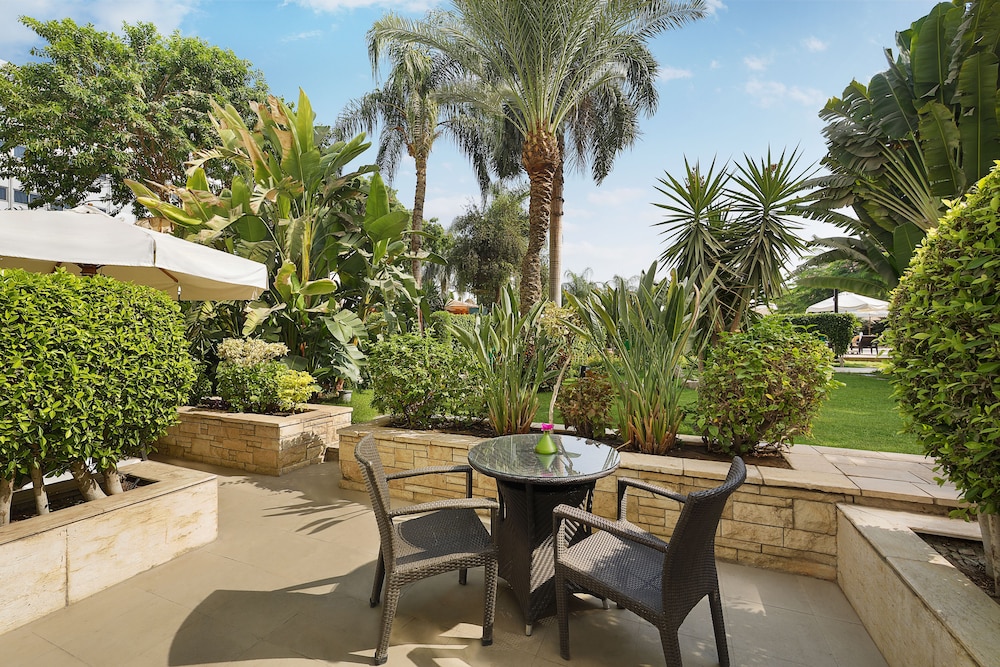 Twin Room, Patio, Pool View thumbnail 6