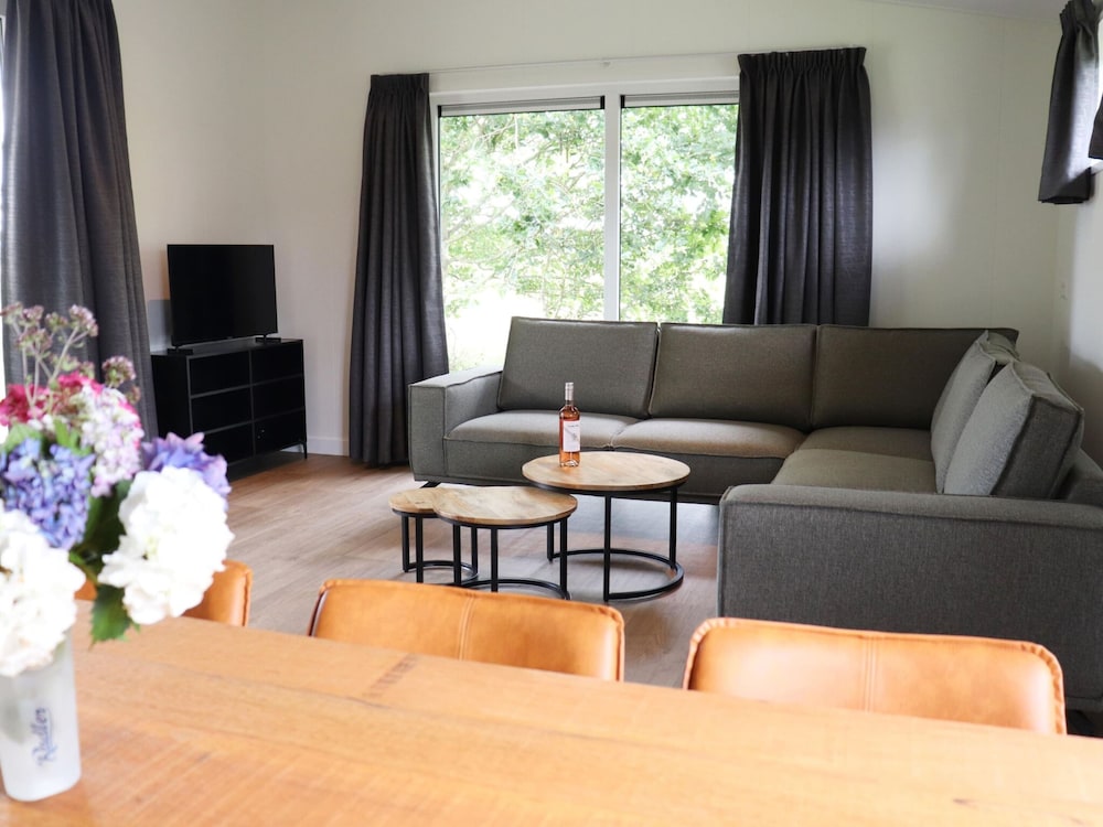House photo 1