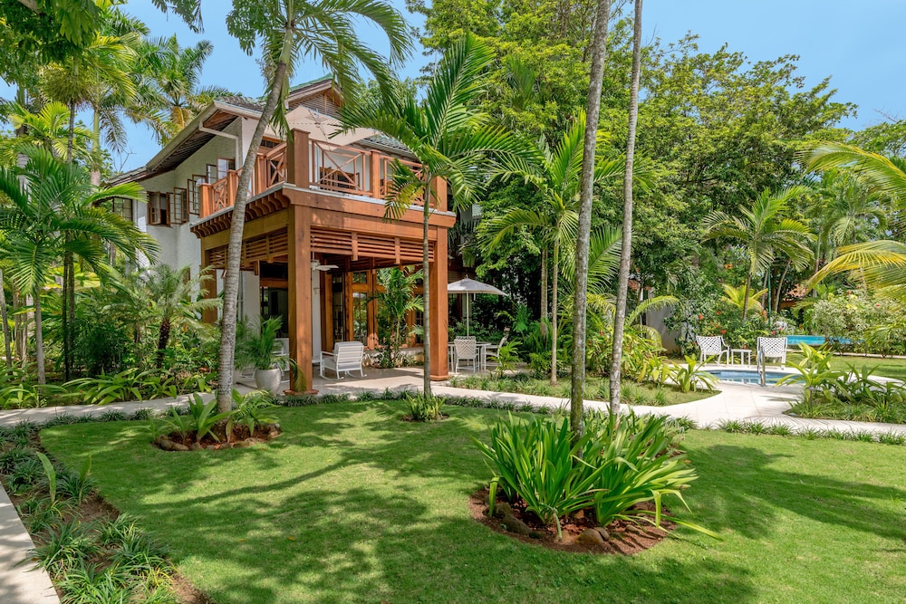 Luxury Villa, 3 Bedrooms photo 2
