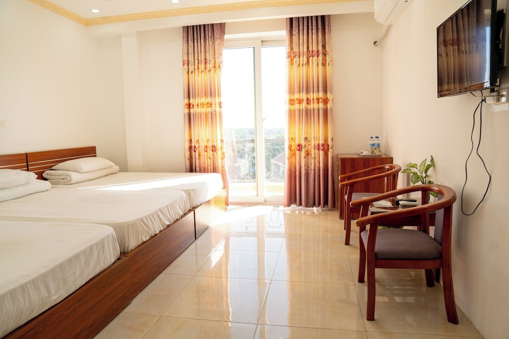 Basic Double or Twin Room, Balcony, City View