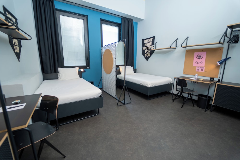 Deluxe Twin Room - Photo 1