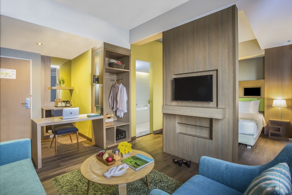 Suite (Breakfast for 2 Pax) photo 3