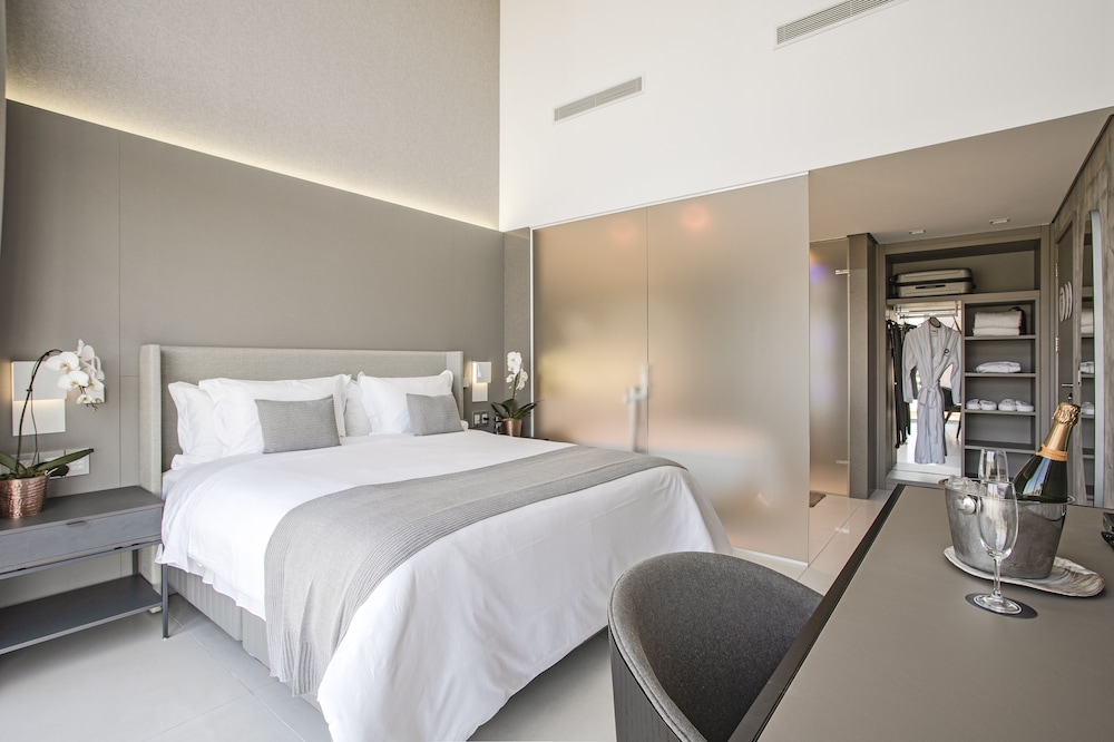 Deluxe Double Room - Photo 2