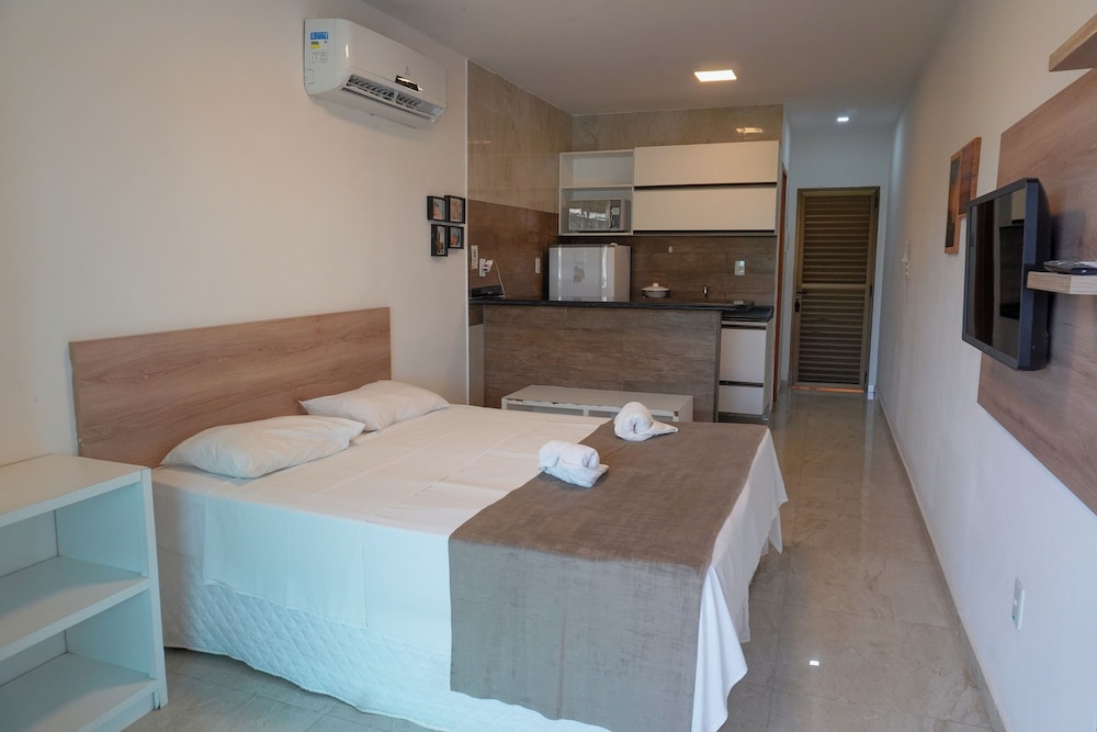 Deluxe Double or Twin Room - Photo 16