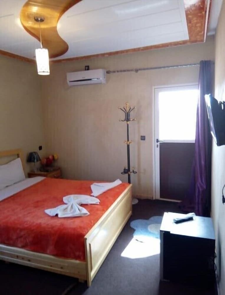 Standard Suite