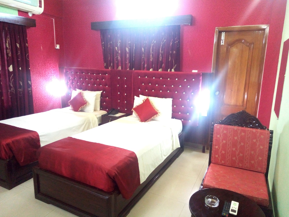 Executive Twin Room, 1 Bedroom, Lake View, Lakeside photo 2