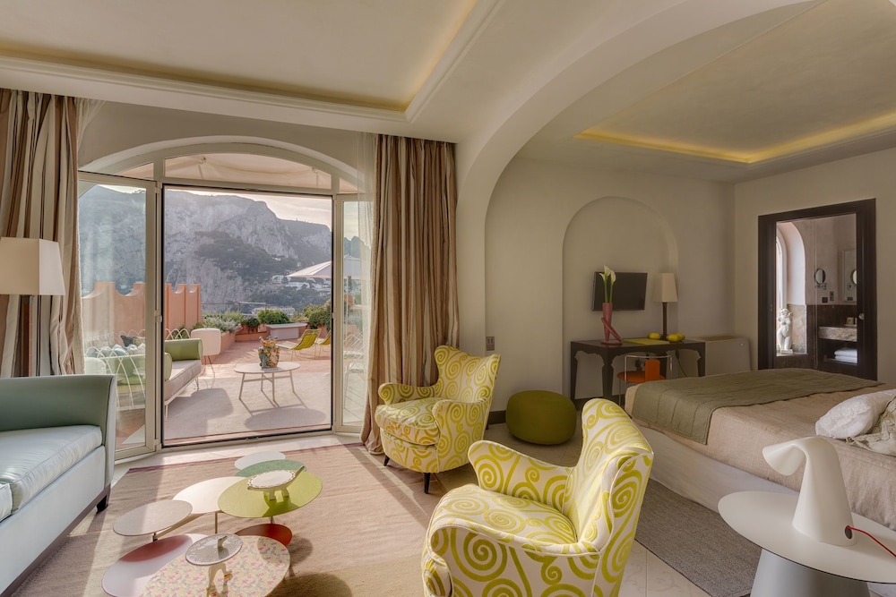Junior Suite, Balcony, Sea View - Photo 2