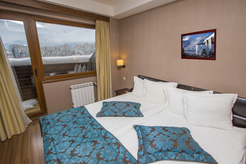 Grand Suite, Mountain View - Photo 7